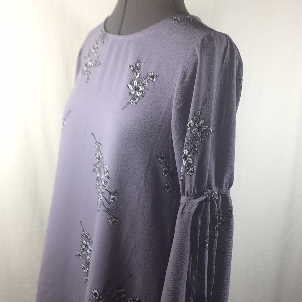 Bailey Blue Long Bell Sleeve Top Size S